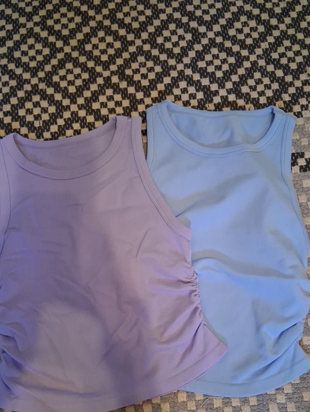 Women’s Sleeveless Tank Top - Lavender & Light Blue
